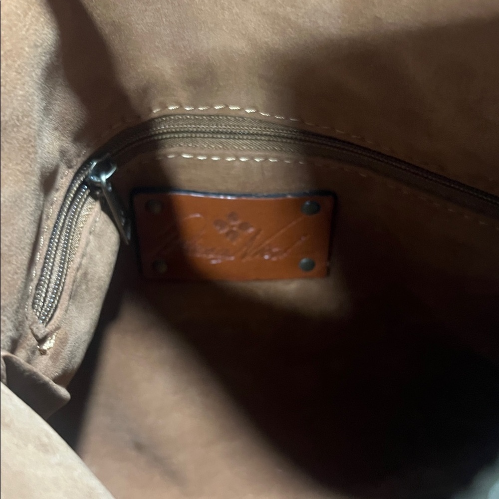 Patricia Nash wristlet bag - Picture 6 of 8